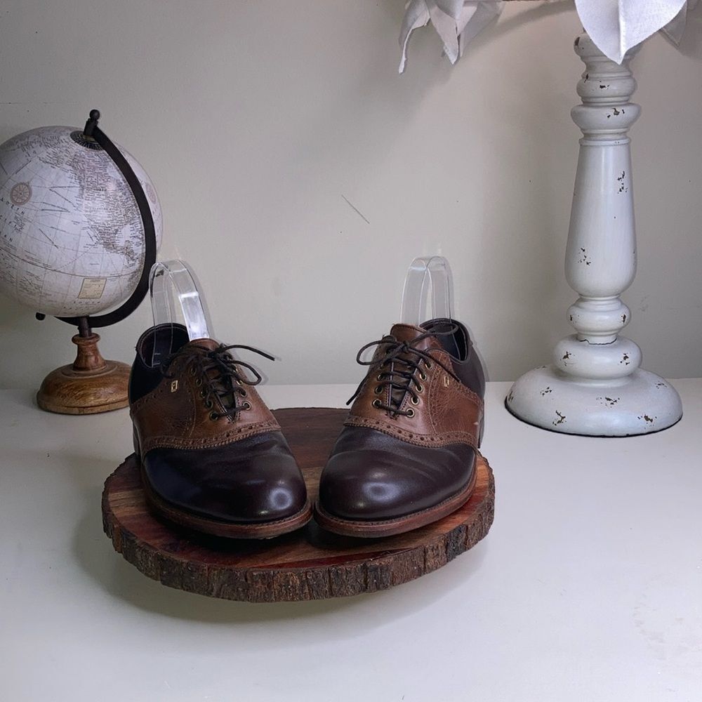 FOOTJOY Classics 8.5 D Premiere Brown Golf Shoes Lace Up Spikelets